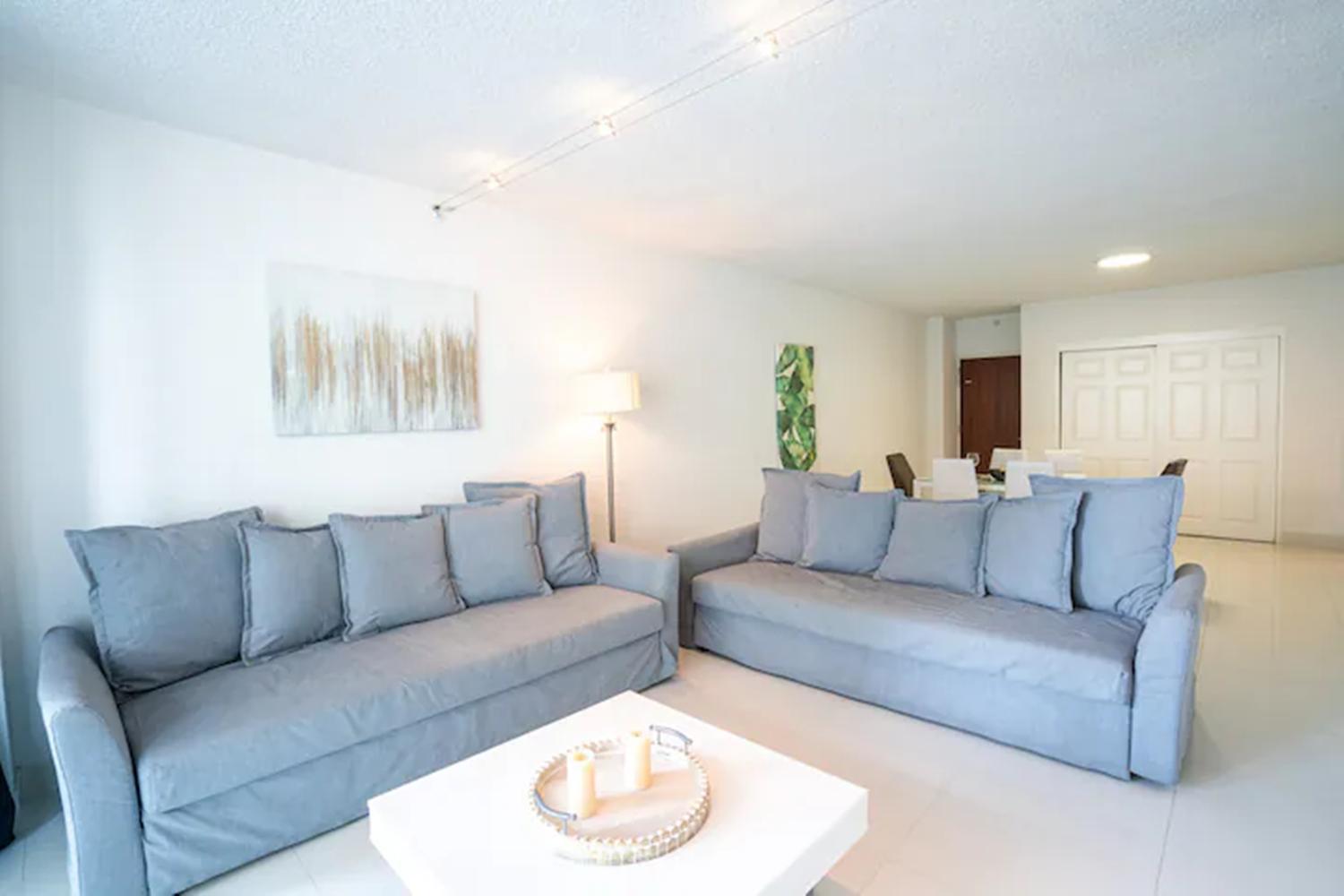 Sian Private Apartments Hollywood Luaran gambar