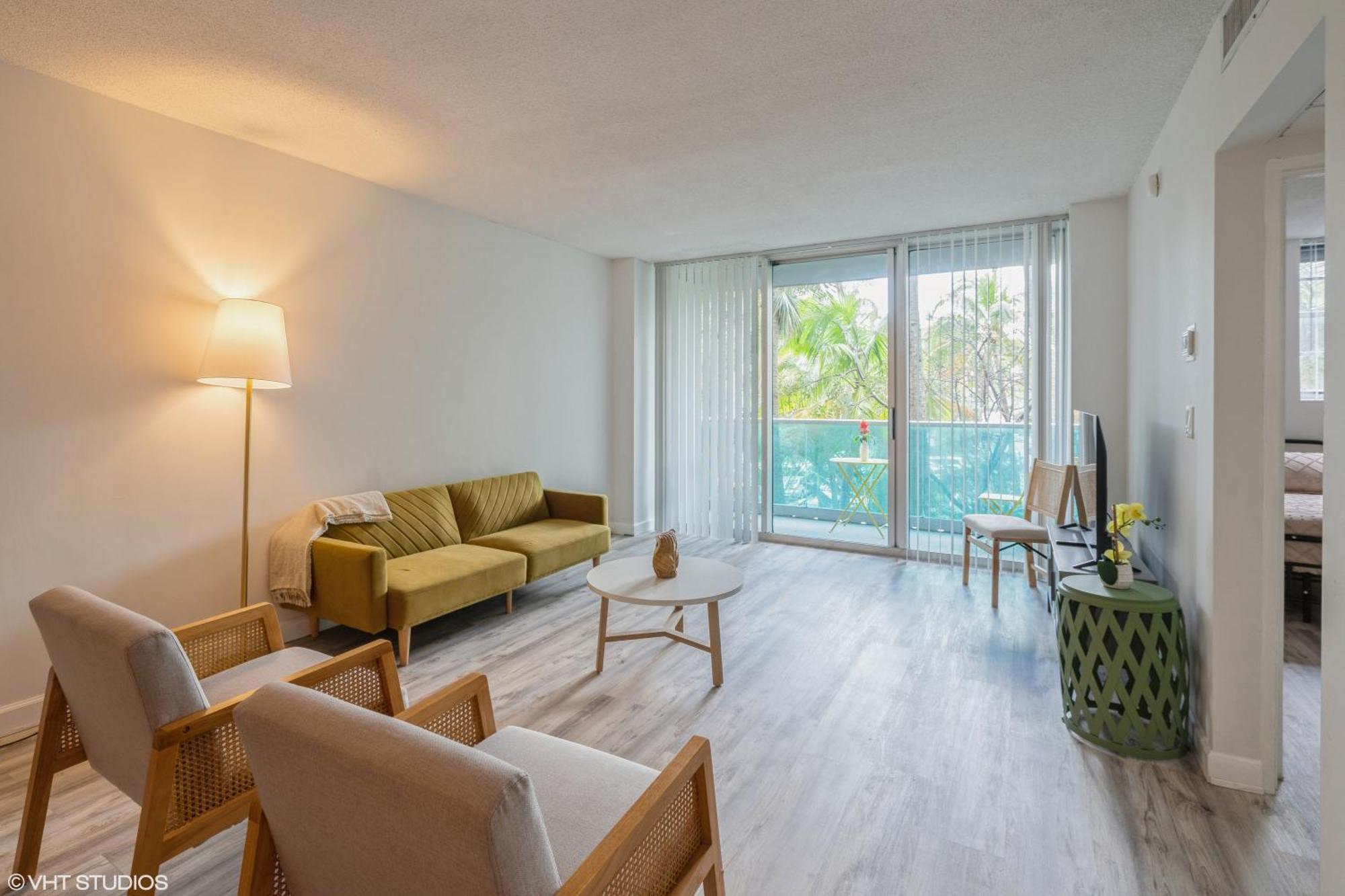 Sian Private Apartments Hollywood Luaran gambar